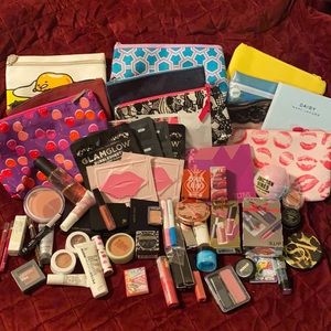Huge makeup bundle over 100 pieces